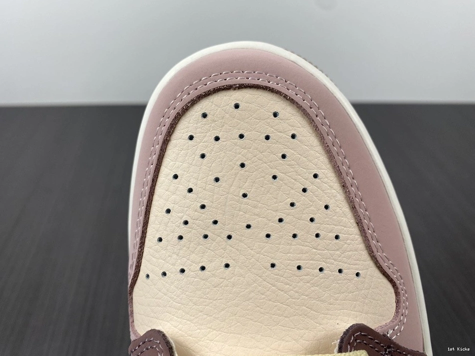 Jordan 1 Air DO7440-821 Mid 0205